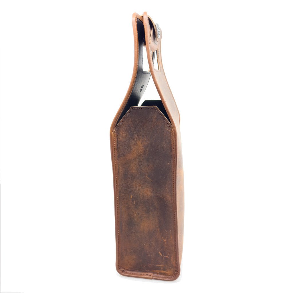 Double bottle wine carrier bag in good times by sonoma county leather side view