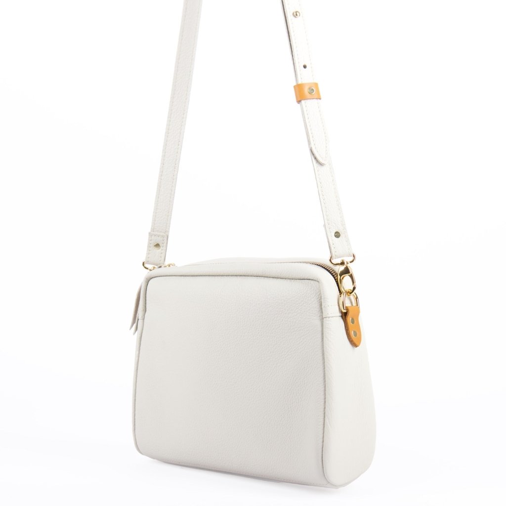 Sonoma County Leather Retro Crossbody with Pacific Leather in Fog back side