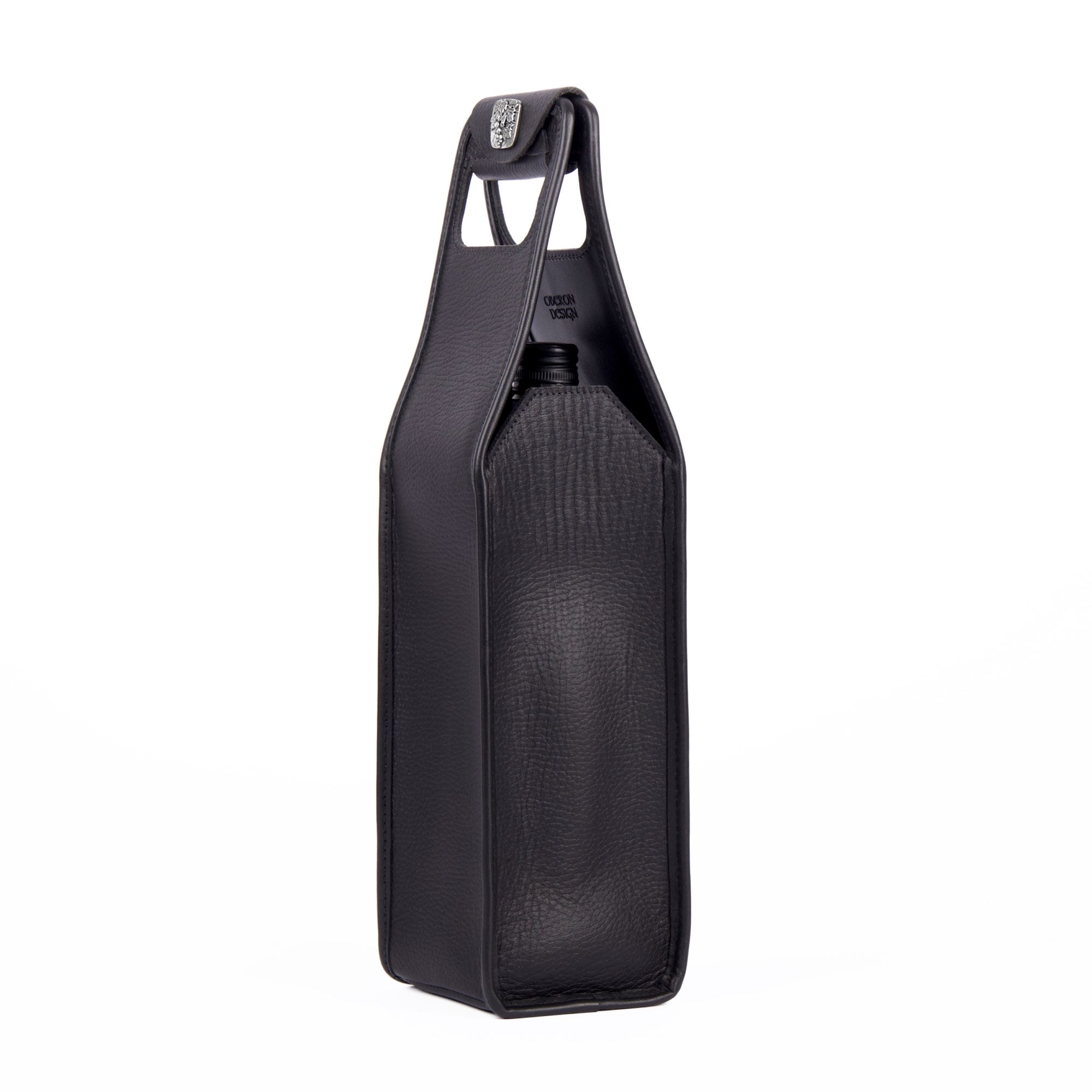 Single bottle wine bag in black pebbled by sonoma county leather side